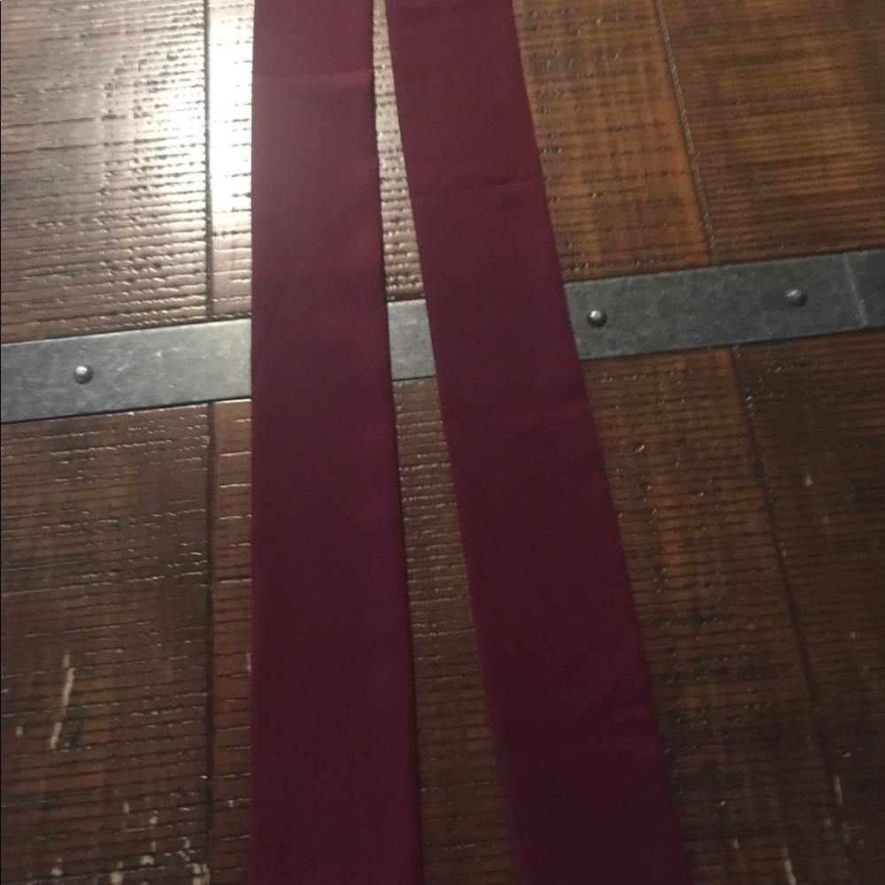 Vanessa Mooney thin tie scarf